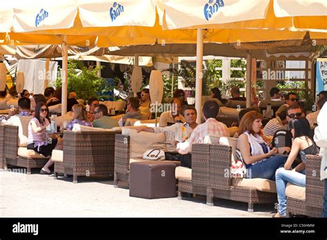 Restaurants in Mainland